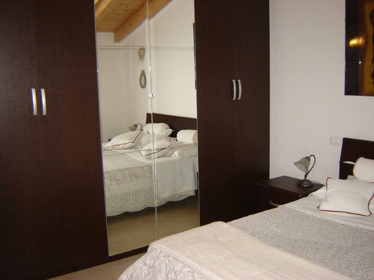 A 7 Km Da Salo' Casa Del Sole Mansarda Διαμέρισμα Gavardo Εξωτερικό φωτογραφία