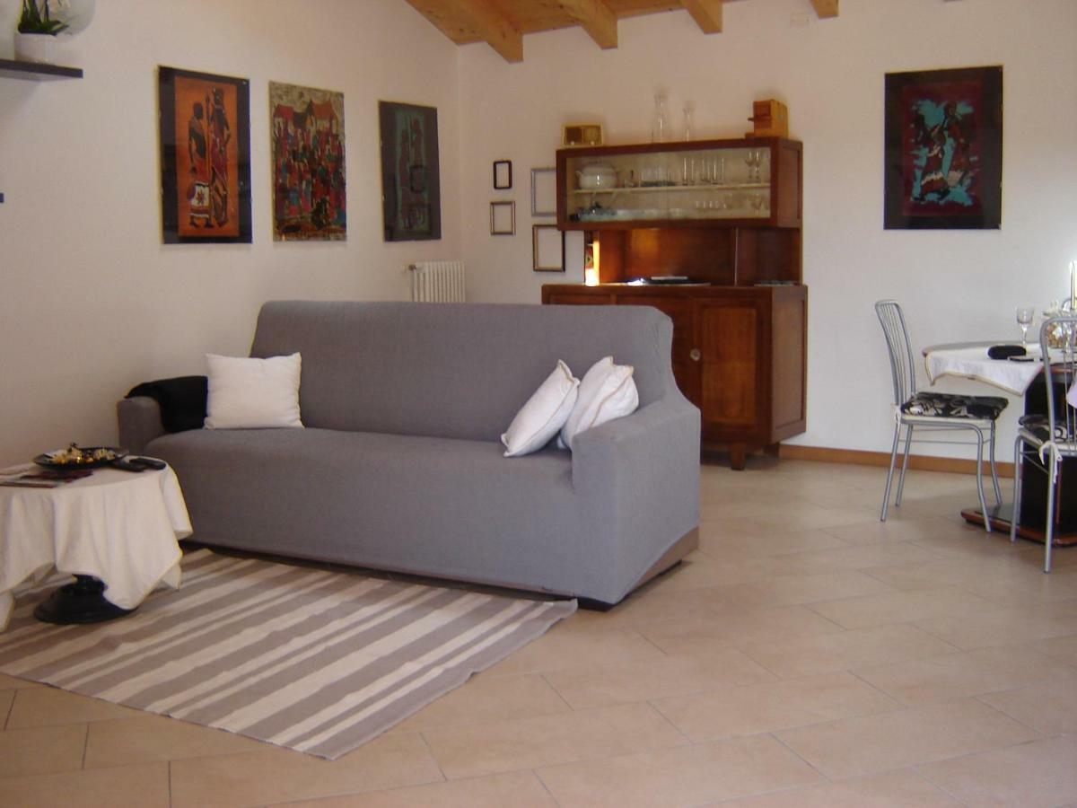 A 7 Km Da Salo' Casa Del Sole Mansarda Διαμέρισμα Gavardo Εξωτερικό φωτογραφία